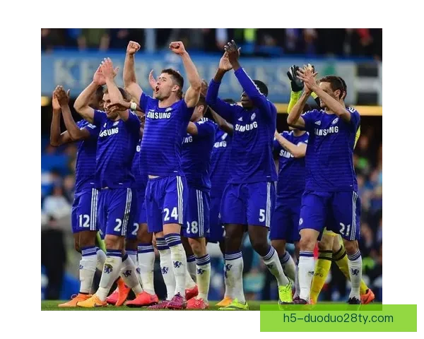 切尔西维拉问价遭拒热刺拒放贝