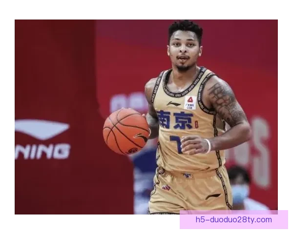 欢迎回来皮特森加盟福建男篮